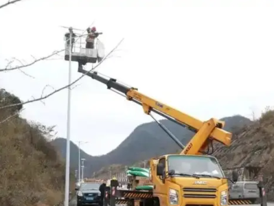 旧改+节能+智能！贵州长广大道智慧路灯“上新